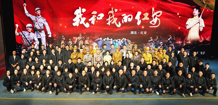 四方光電黨總支開展“凝心聚力、奮進向前”紅色研學活動